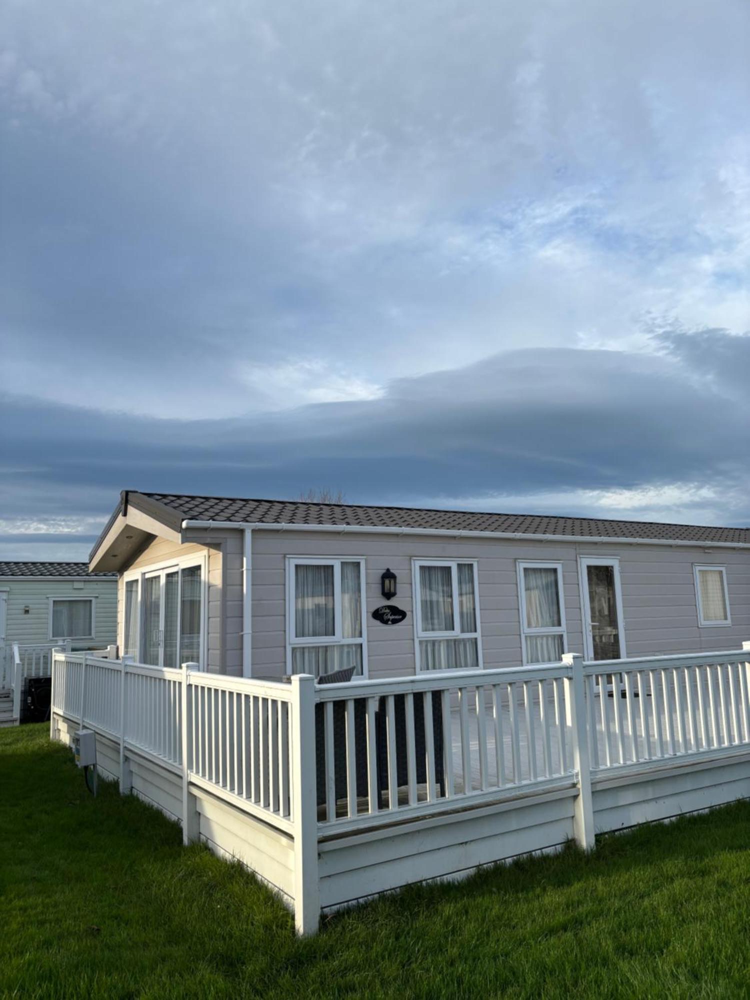 Butterfly Lane Holidays At Marine, Rhyl Exterior foto